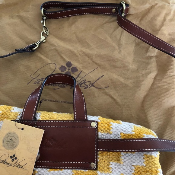 NWT Patricia Nash yellow woven convertible backpack - Picture 6 of 6